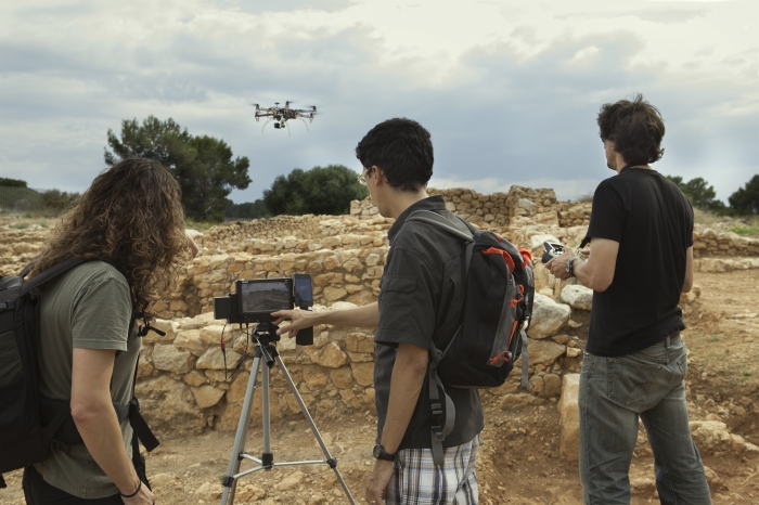 José Javier Barceló i Oscar Ferré han presentat un conjunt d'imatges aèries fetes amb una càmera sobre un drone i unes altres des de terra.