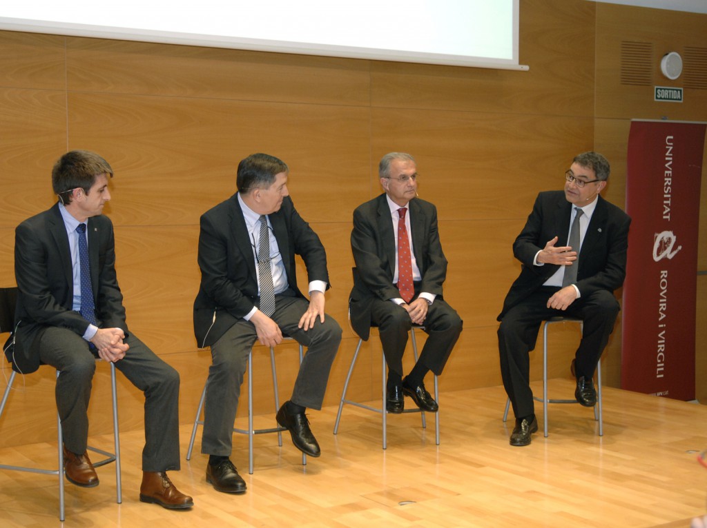 D'esquerra a dreta, Josep Pallarès, Josep Anton Ferré, Ignacio Egea i Joan Pedrerol, a la taula rodona.