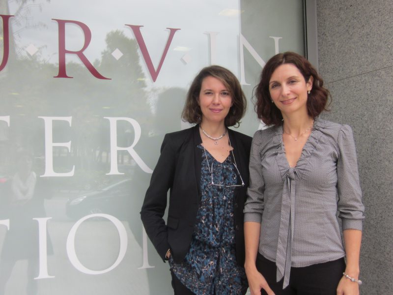 Hakima Fassi-Fihri (left) with the Director of International Relations of the URV, Marina Casals