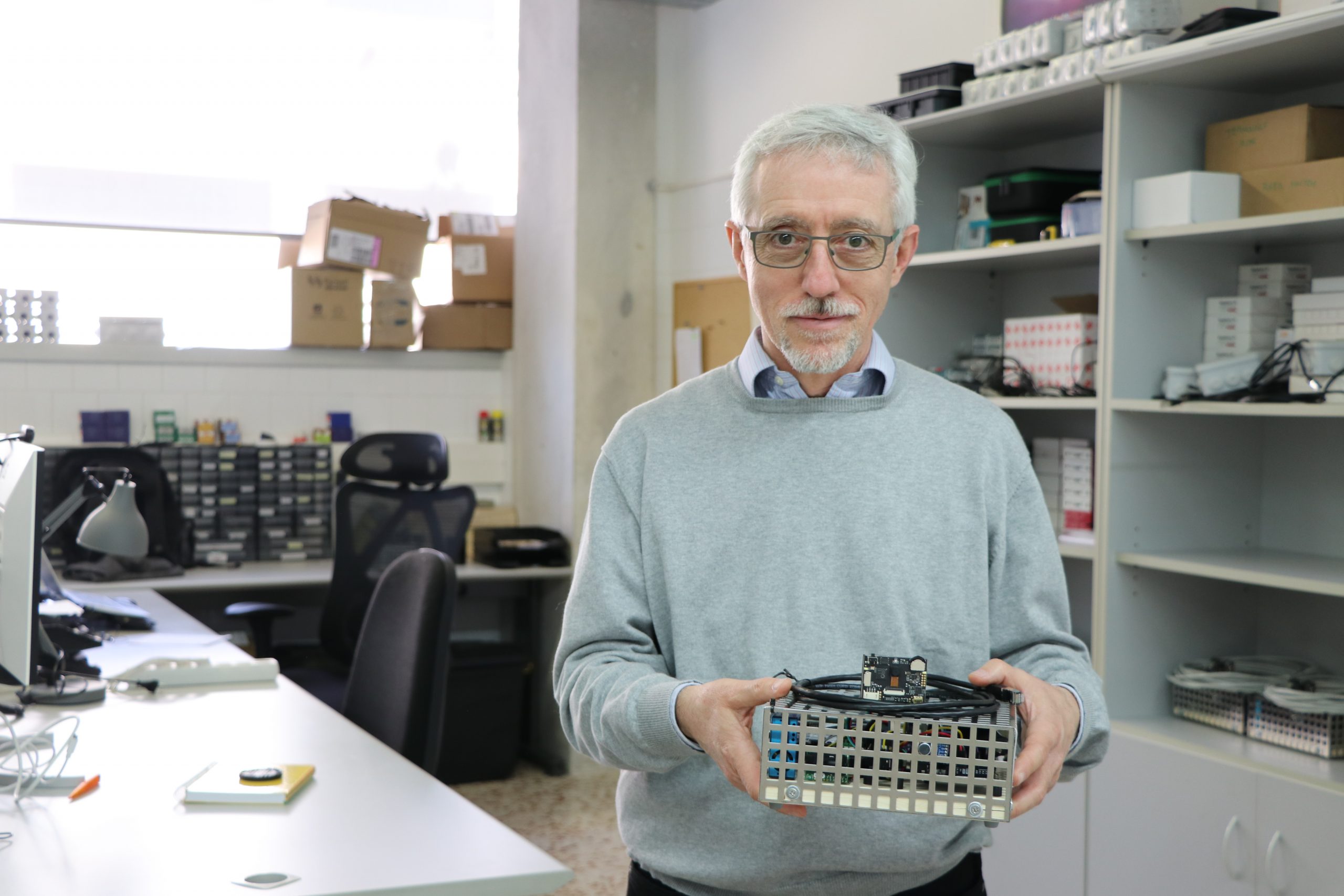 Un estudio de la URV monitoriza las aulas para evaluar la transmisión de  virus entre la población infantil - Diari digital de la URV