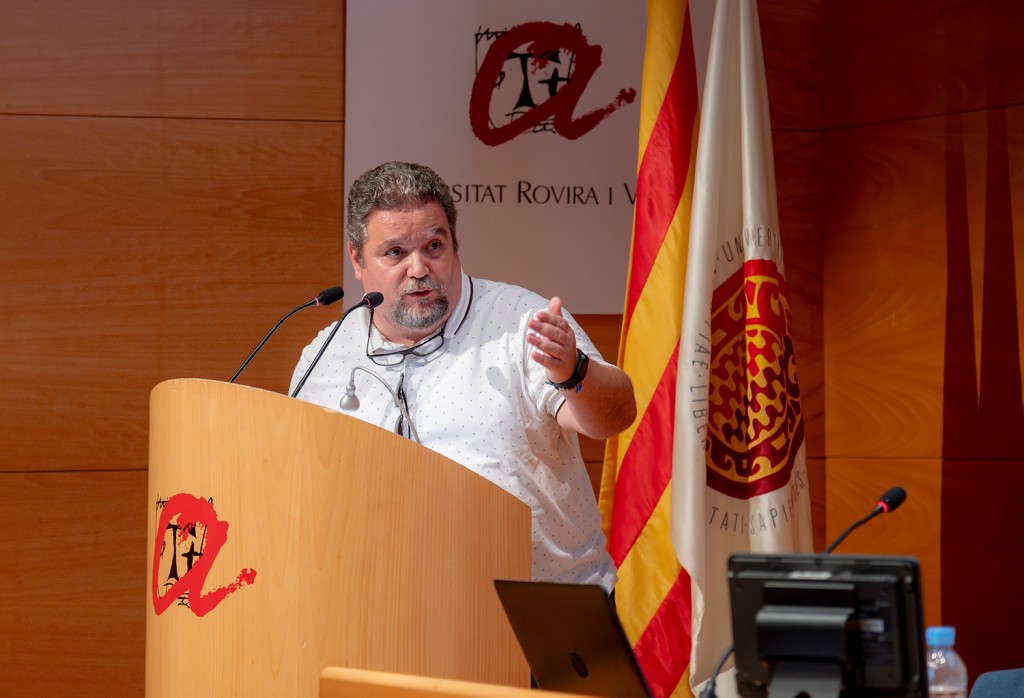 Un moment de la intervenció de la conferenciant José Antonio Moreno.
