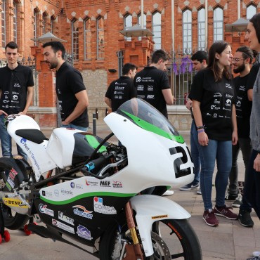 Equip URVoltage Racing