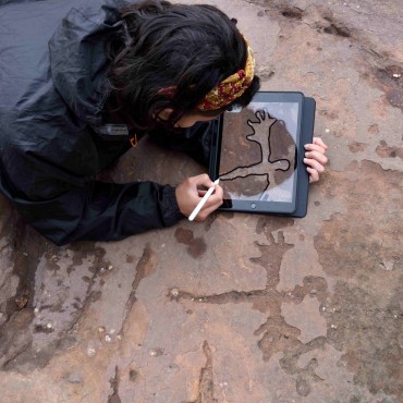 Recerca de l'IPHES i URV sobre gravats prehistòrics a les muntanyes de prades. Foto: IPHES