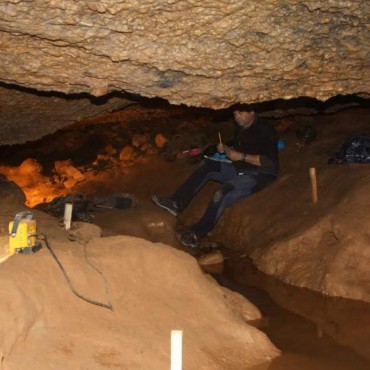 Sala del llac, de la Cova de l'Espluga de Francolí
