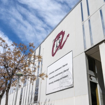 Entrada al campus Catalunya