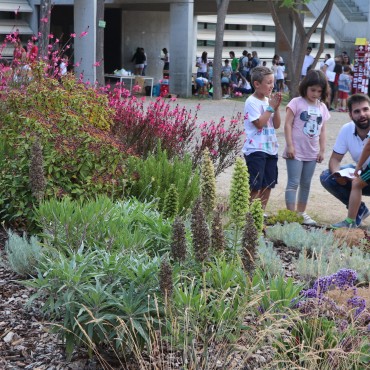 Fira de Ciències per a escoles al Jardí de les Papallones