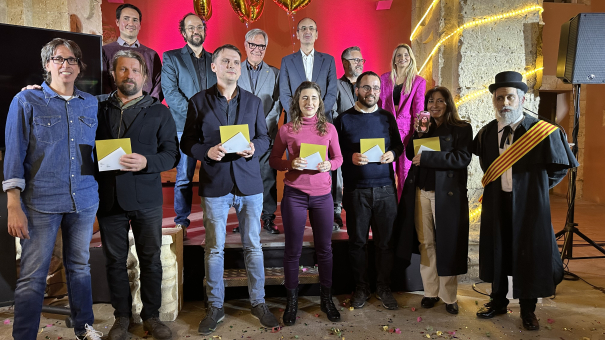 Els guanyadors i organitzadors de la 36a edició del Premi Mañé i Flaquer. FOTO: Anna F.