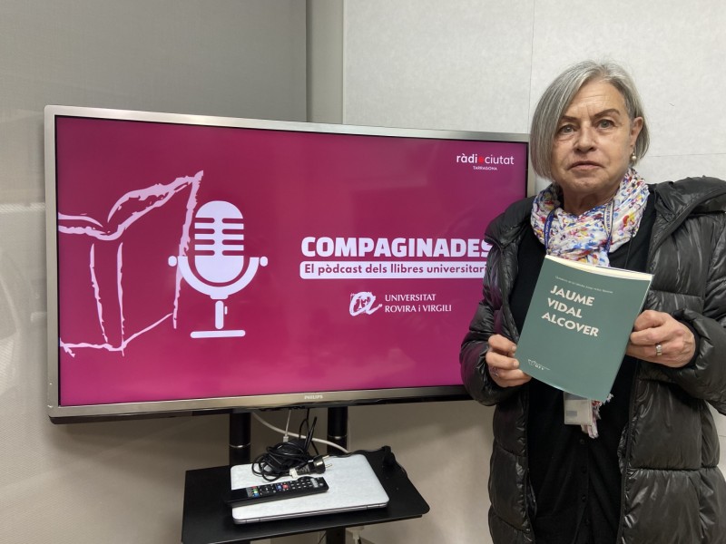 Montserrat Palau intervé en el primer capítol del podcast de Publicacions URV 'Compaginades'.