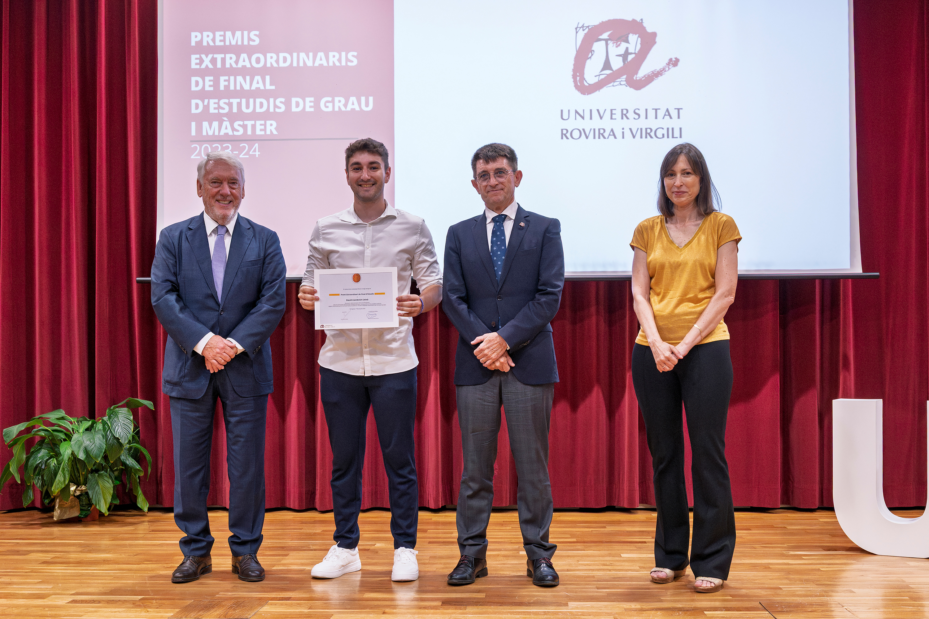 067 PREMIS_EXTRAORDINARIS 17062025