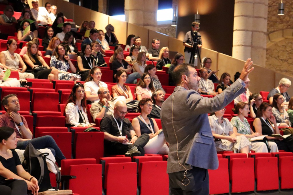 L'expert Scott Cohen ha fet la conferència inaugural del congrés.